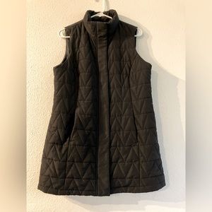 Women’s black vest